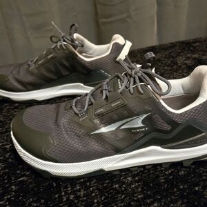 Altra Womens Waterproof Dark Gray Trail Shoes Size 10
